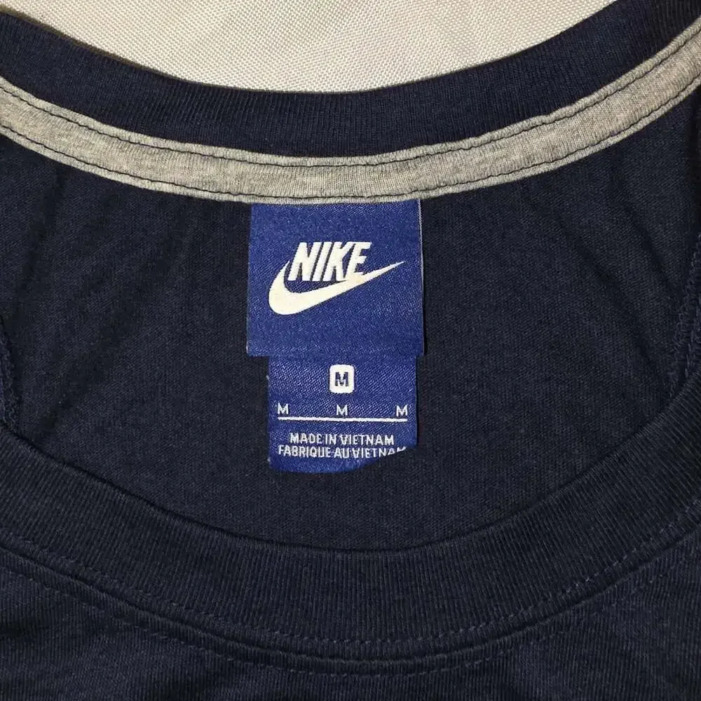 Nike women sleeveless